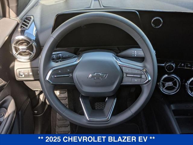 2025 Chevrolet V Blazer LT AWD