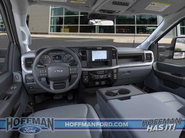 2025 Ford F-550 XL