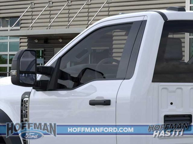 2025 Ford F-550 XL