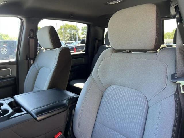 2023 Ram 1500 Big Horn Crew Cab 4x4 5'7" Box