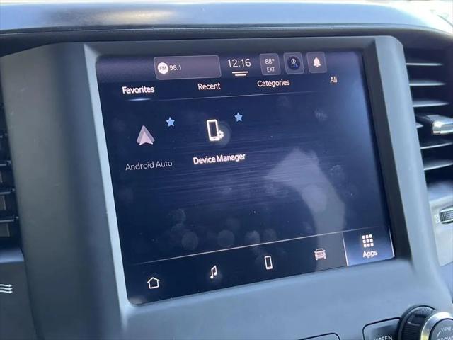 2023 Ram 1500 Big Horn Crew Cab 4x4 5'7" Box