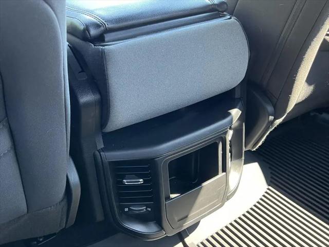 2023 Ram 1500 Big Horn Crew Cab 4x4 5'7" Box