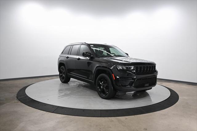 2022 Jeep Grand Cherokee Altitude 4x4