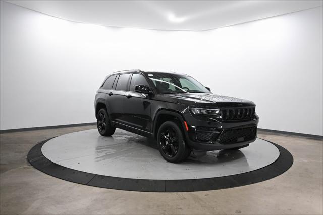 2022 Jeep Grand Cherokee Altitude 4x4