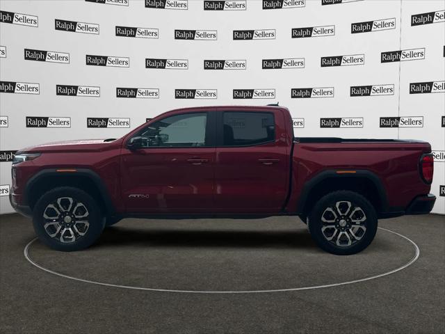 2023 GMC Canyon 4WD Crew Cab Short Box AT4