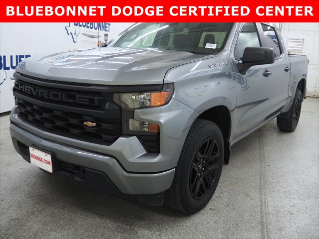 2023 Chevrolet Silverado 1500 2WD Crew Cab Short Bed Custom