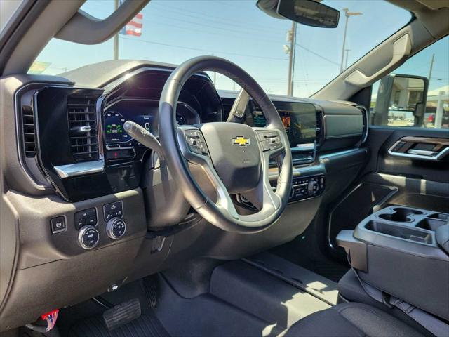 2024 Chevrolet Silverado 2500HD 4WD Crew Cab Standard Bed LT