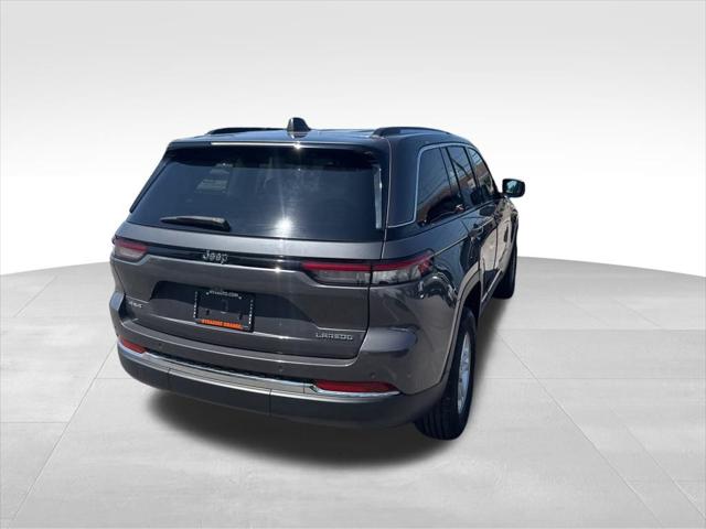 2023 Jeep Grand Cherokee Laredo 4x4