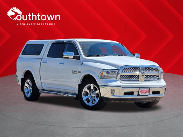 2017 RAM 1500 Laramie Crew Cab 4x4 57 Box