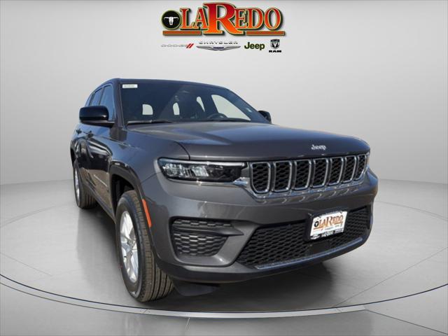 2025 Jeep Grand Cherokee GRAND CHEROKEE LAREDO X 4X2