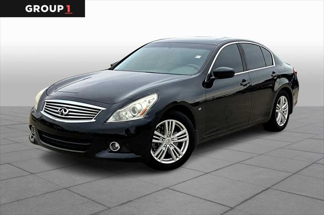 2015 INFINITI Q40 