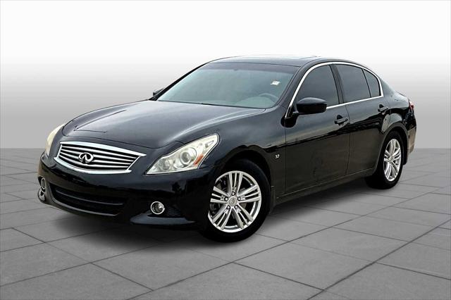 2015 INFINITI Q40 