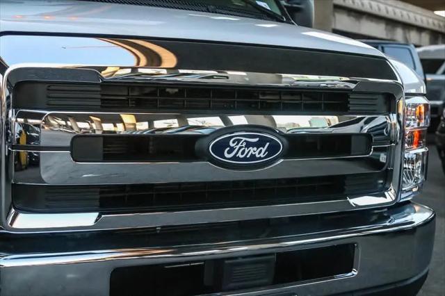 2026 Ford E-350 Cutaway E-Series Cutaway