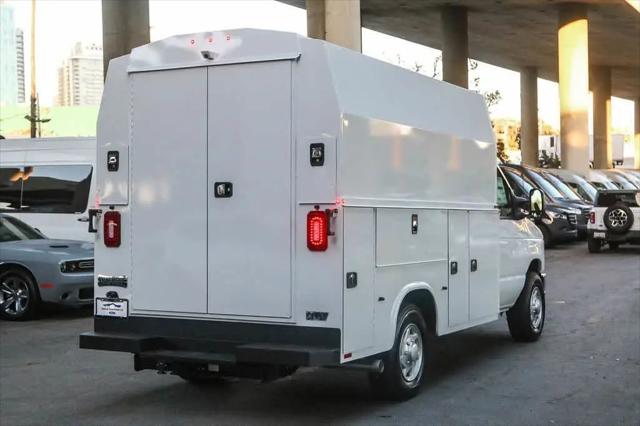 2026 Ford E-350 Cutaway E-Series Cutaway