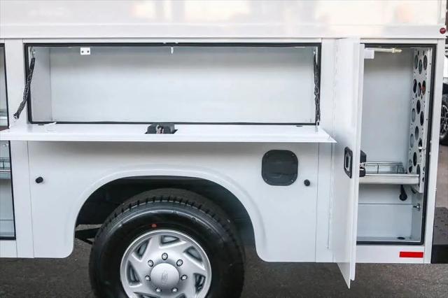 2026 Ford E-350 Cutaway E-Series Cutaway