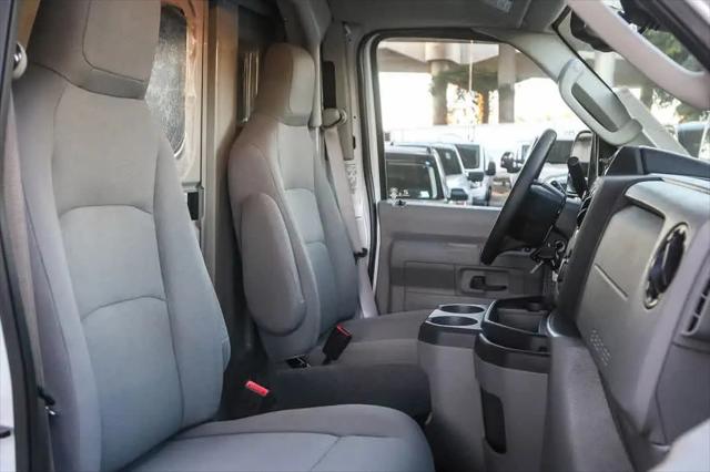 2026 Ford E-350 Cutaway E-Series Cutaway