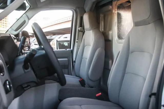 2026 Ford E-350 Cutaway E-Series Cutaway