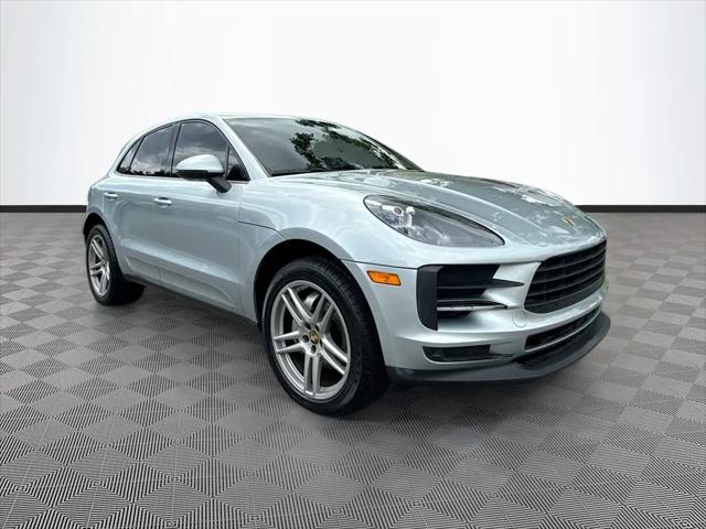 2021 Porsche Macan Standard