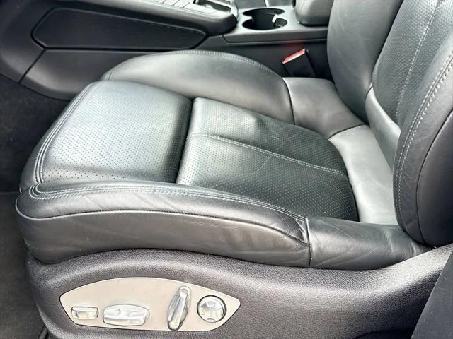 2021 Porsche Macan Standard