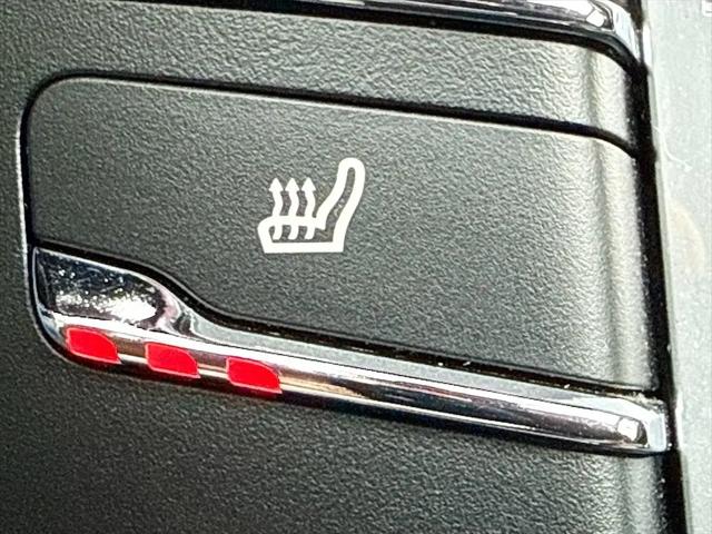 2021 Porsche Macan Standard