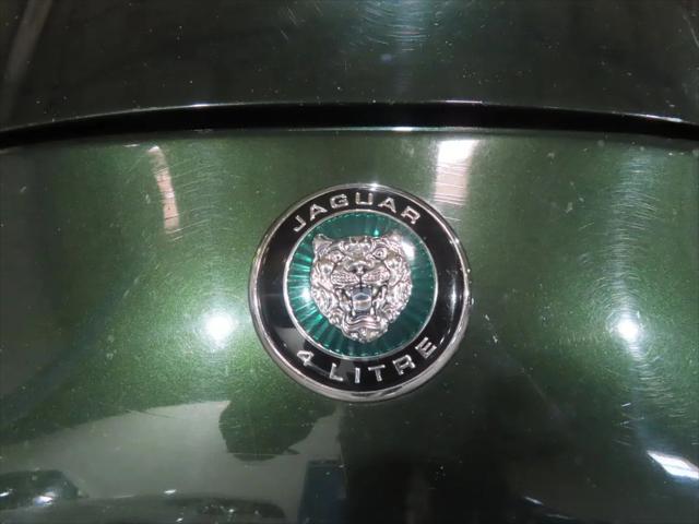 1997 Jaguar XK8 Standard