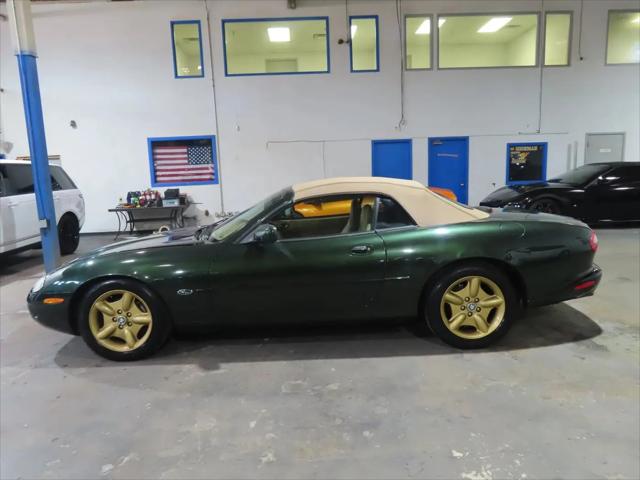 1997 Jaguar XK8 Standard