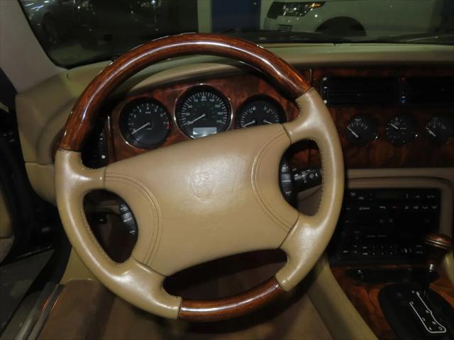 1997 Jaguar XK8 Standard