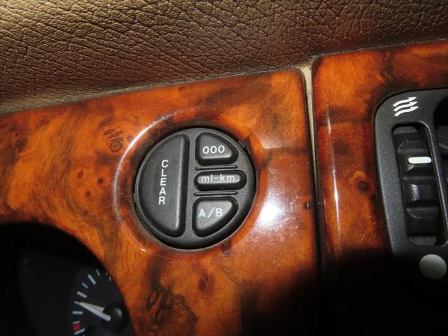 1997 Jaguar XK8 Standard