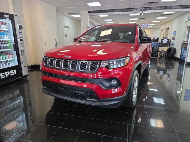 2025 Jeep Compass COMPASS LATITUDE 4X4