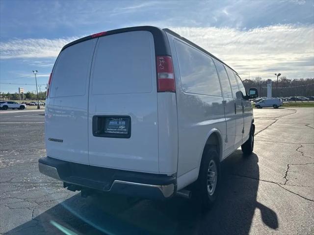 2025 Chevrolet Express Cargo Van RWD 2500 Regular Wheelbase WT