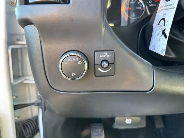 2025 Chevrolet Express Cargo Van RWD 2500 Regular Wheelbase WT