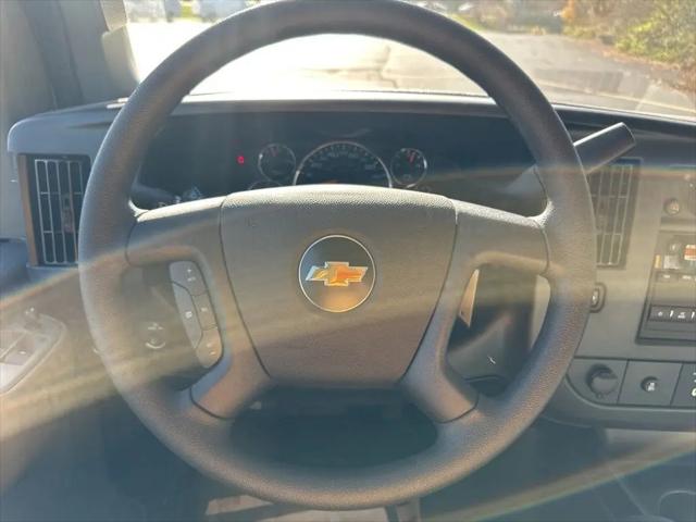 2025 Chevrolet Express Cargo Van RWD 2500 Regular Wheelbase WT