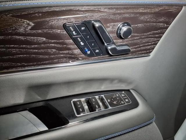 2026 Cadillac Escalade IQL Luxury AWD