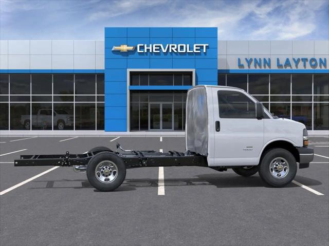 2025 Chevrolet Express Cutaway Work Van