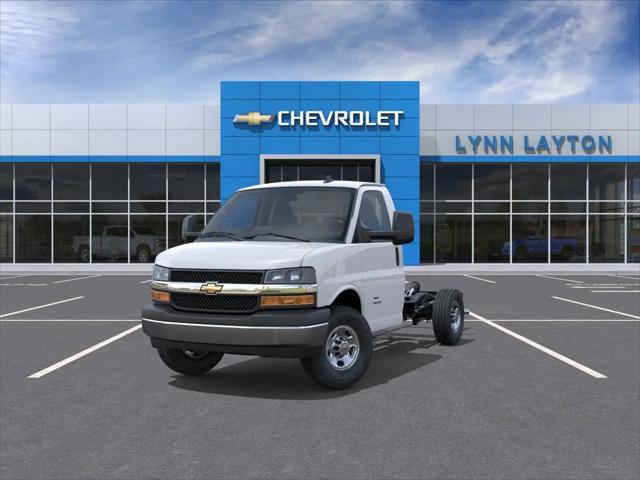 2025 Chevrolet Express Cutaway Work Van
