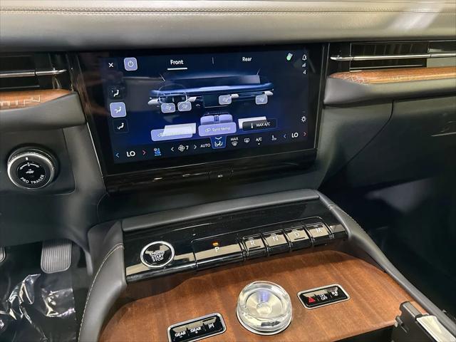 2025 Lincoln Navigator Black Label