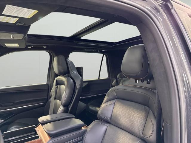 2025 Lincoln Navigator Black Label