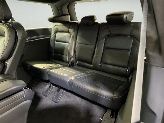 2025 Lincoln Navigator Black Label