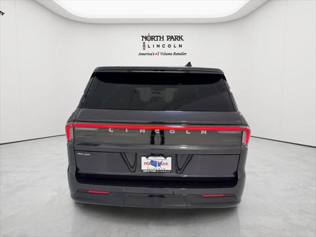 2025 Lincoln Navigator Black Label