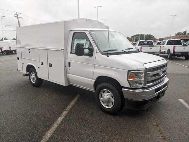 2026 Ford E-350 Cutaway E-Series Cutaway