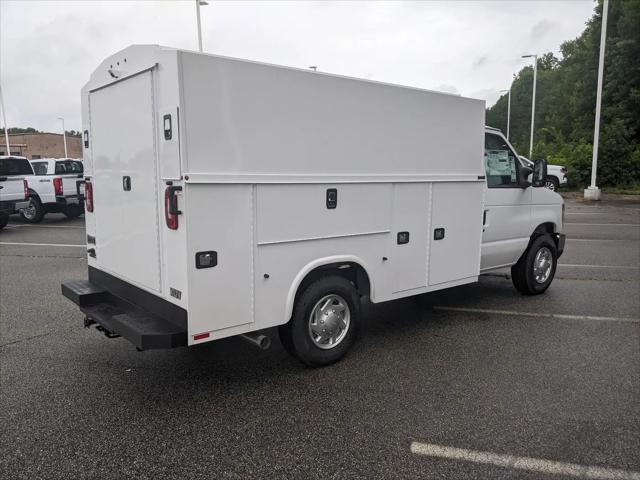 2026 Ford E-350 Cutaway E-Series Cutaway