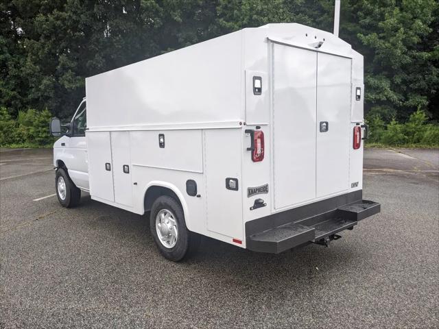2026 Ford E-350 Cutaway E-Series Cutaway