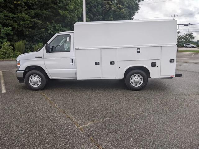 2026 Ford E-350 Cutaway E-Series Cutaway