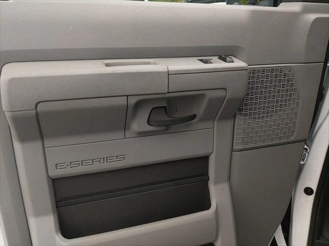 2026 Ford E-350 Cutaway E-Series Cutaway