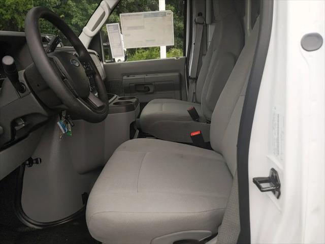 2026 Ford E-350 Cutaway E-Series Cutaway