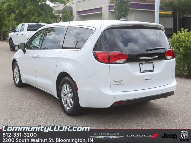 2026 Chrysler Voyager LX