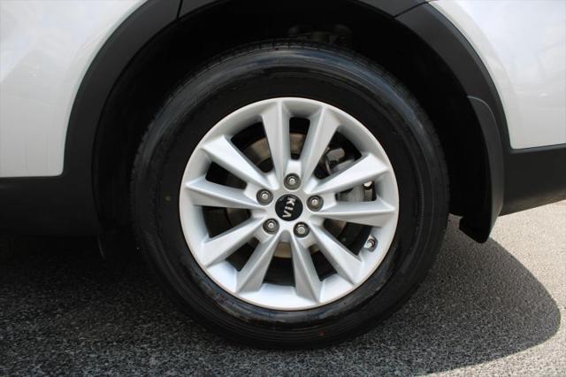 2020 Kia Sorento 2.4L LX