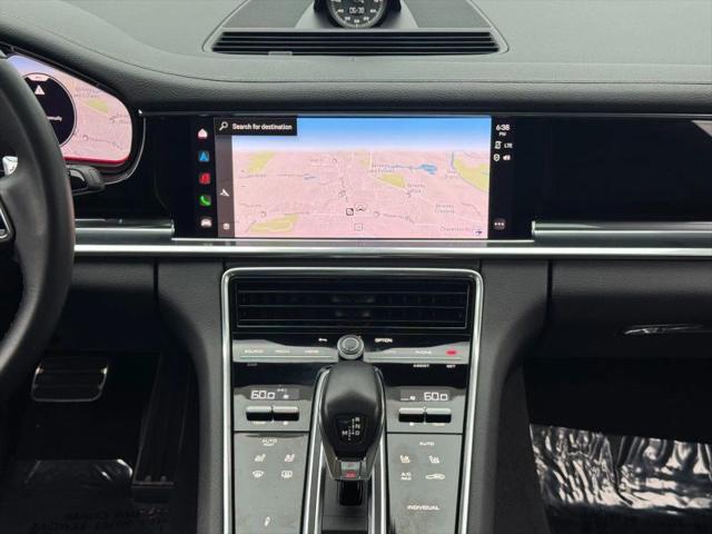 2022 Porsche Panamera E-Hybrid 4