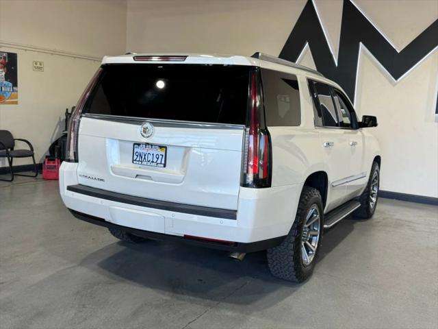 2015 Cadillac Escalade Luxury