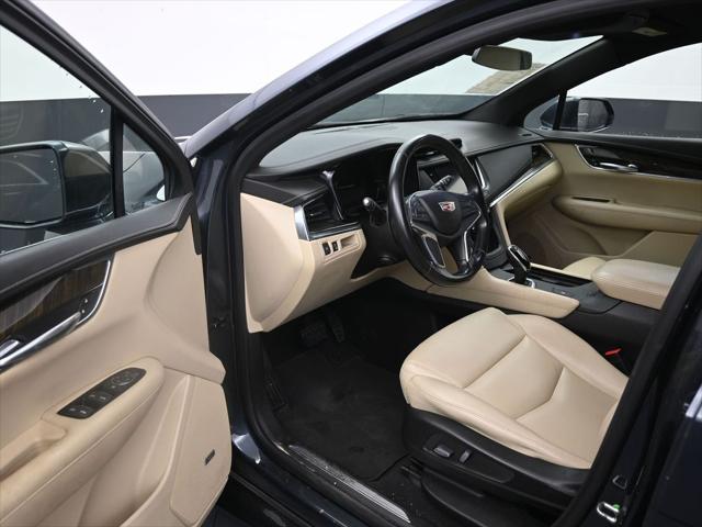 2019 Cadillac XT5 Standard